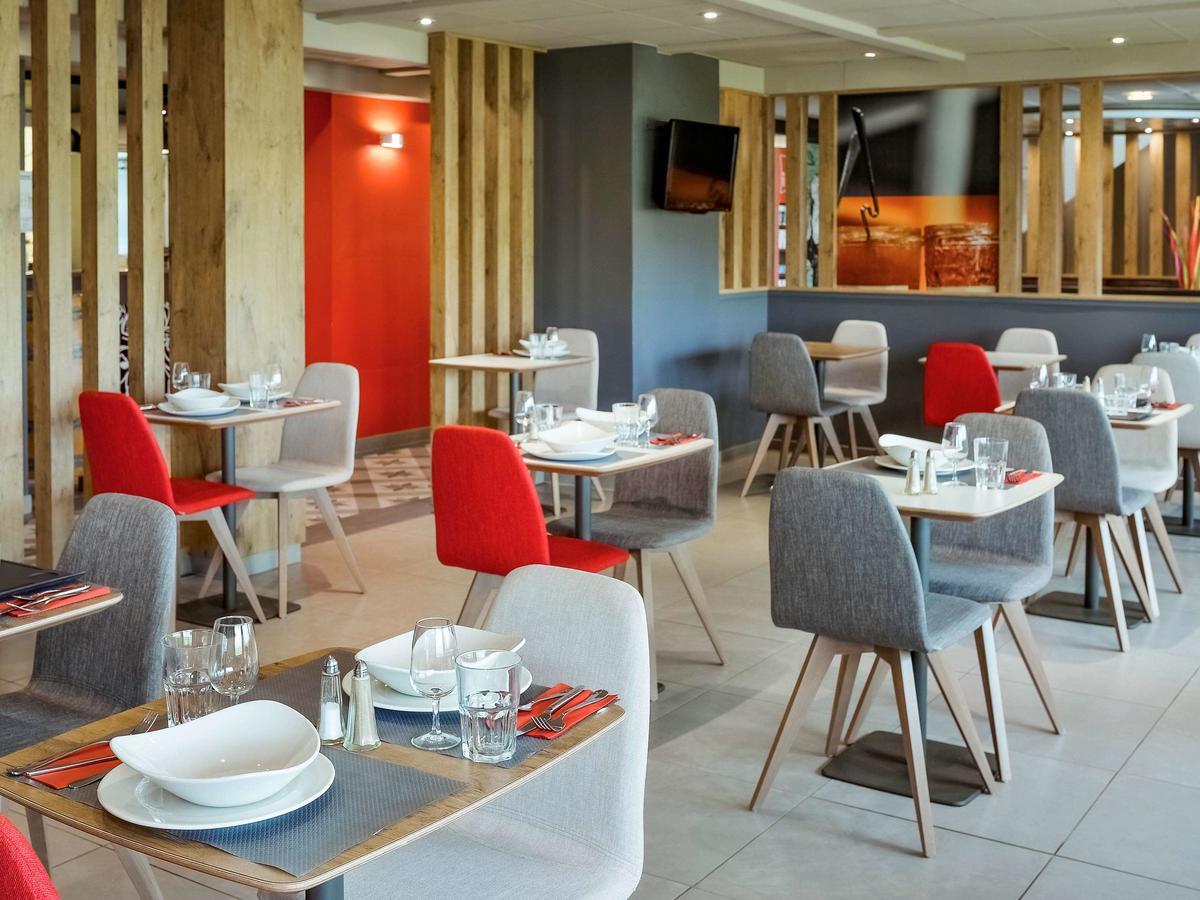 Ibis Saint Rambert D'Albon Hotel Bagian luar foto