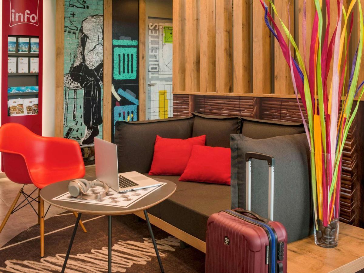 Ibis Saint Rambert D'Albon Hotel Bagian luar foto